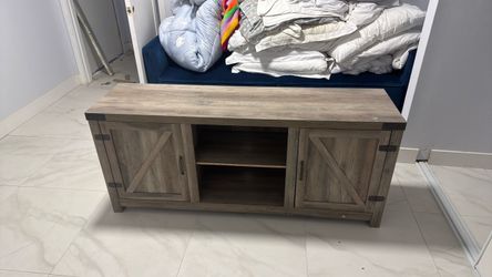 Brand new TV stander