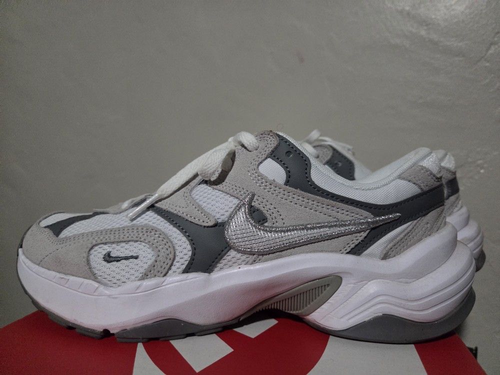 Nike W Shoes