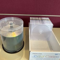 Blank CD-R (80 Minutes/700 MB) and Cases