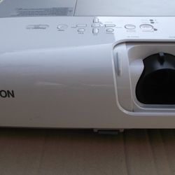EPSON LCD PROJECTOR