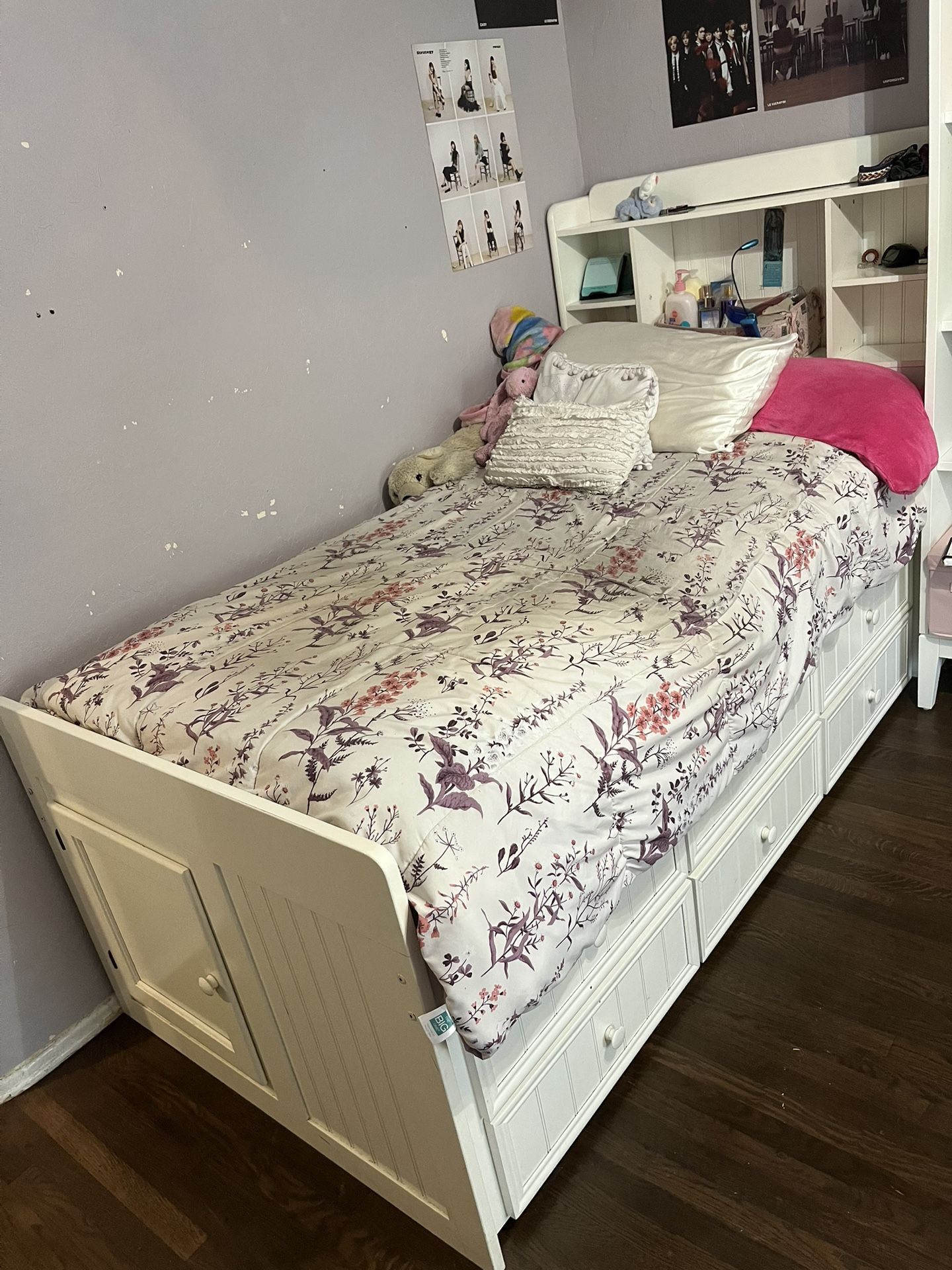 Twin Bed With Trundle (2 Mattress Included)