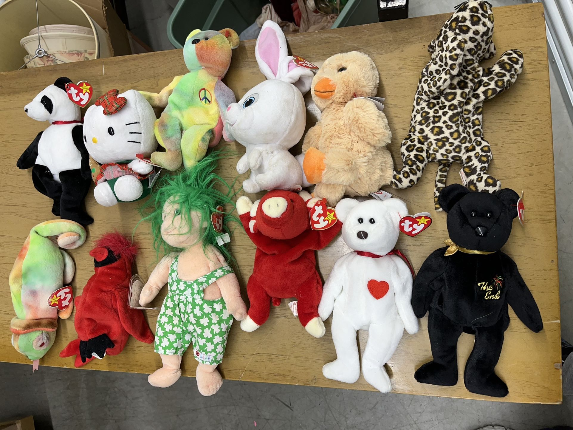 Lot Of 12 Rare Beanie Babies 