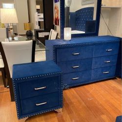 Melody Pacific Blue 6-Drawer Upholstered Dresser With Mirror
$489.00 $730.00
Coaster$10 Down Payment And Financing Available