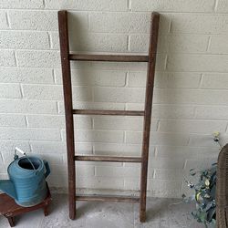 Decorative home decor vintage ladder