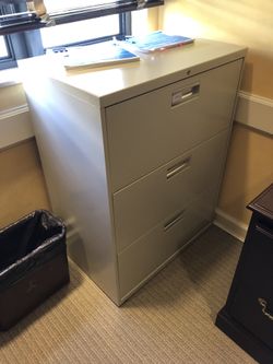 Medium 3-Drawer Filing Cabinet