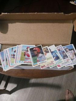 1982 Topps Baseball Card Partial Set