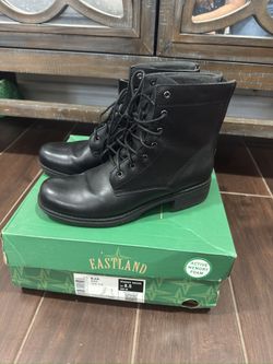 Boots Women’s 