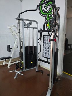 Functional trainer gym equipment exercise fitness weight machine