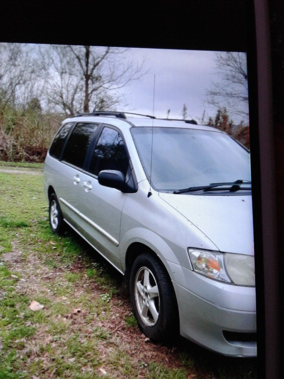 2003 Mazda MPV