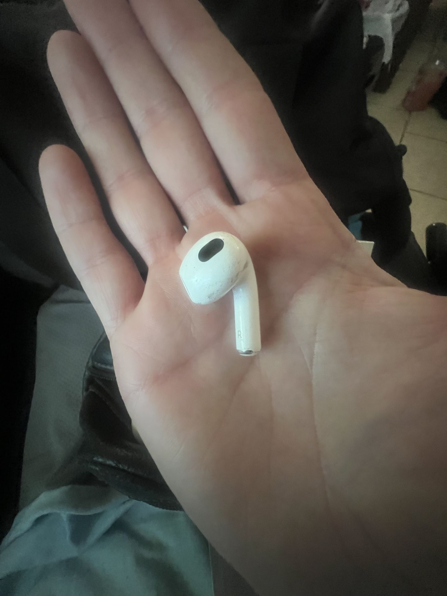 Right AirPod Pro