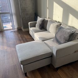 Comfortable 3 seater + 2Loveseat With Ottoman 