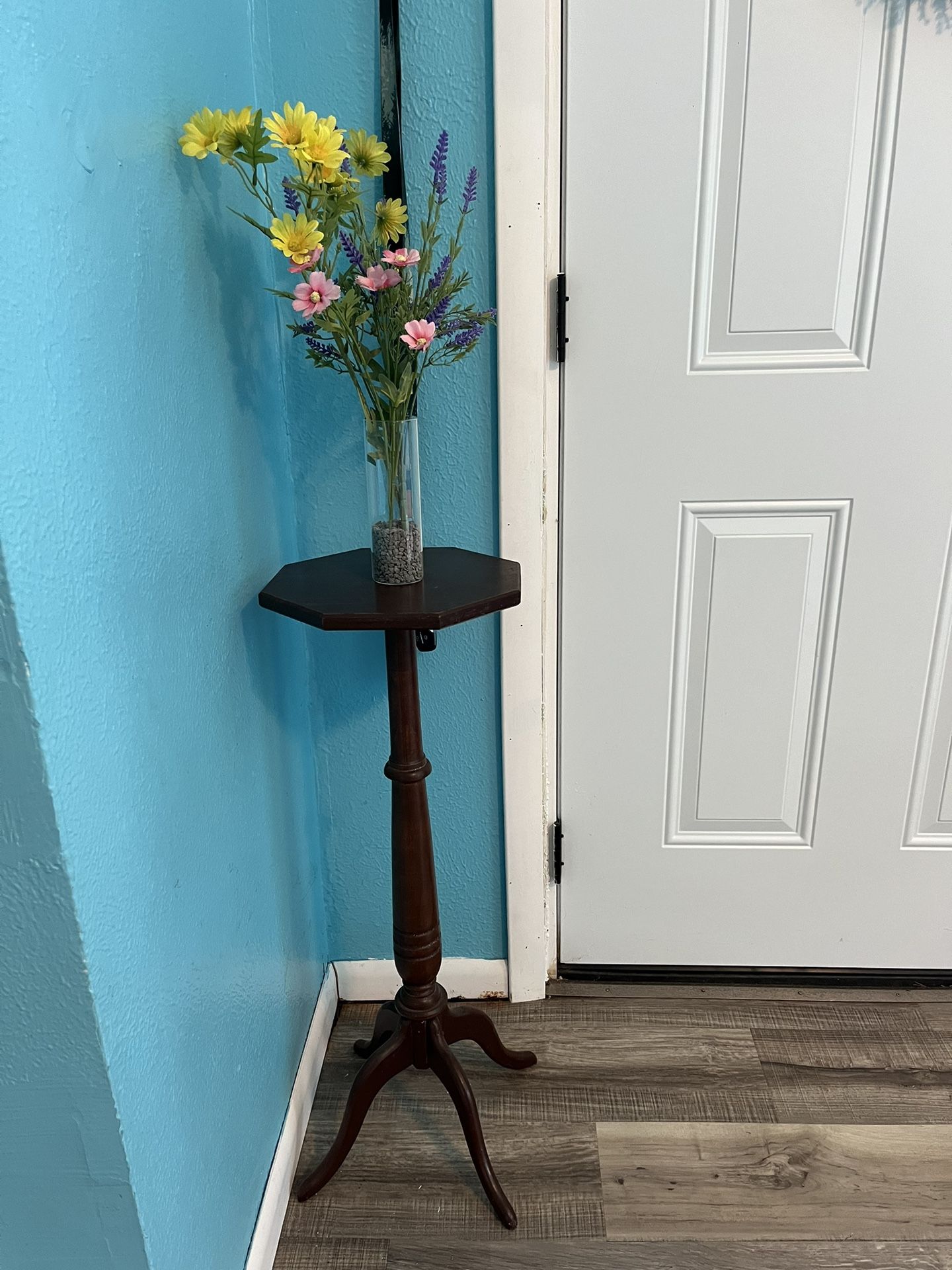 Tiny Table