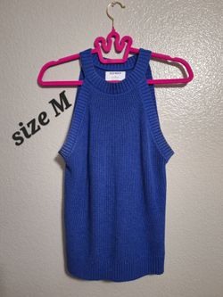 Old Navy Women’s M Solid Blue Knit Sleeveless Crew Neck