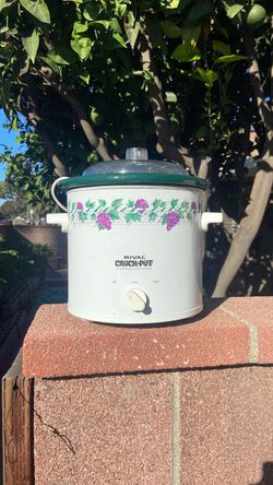 Miniature crockpot