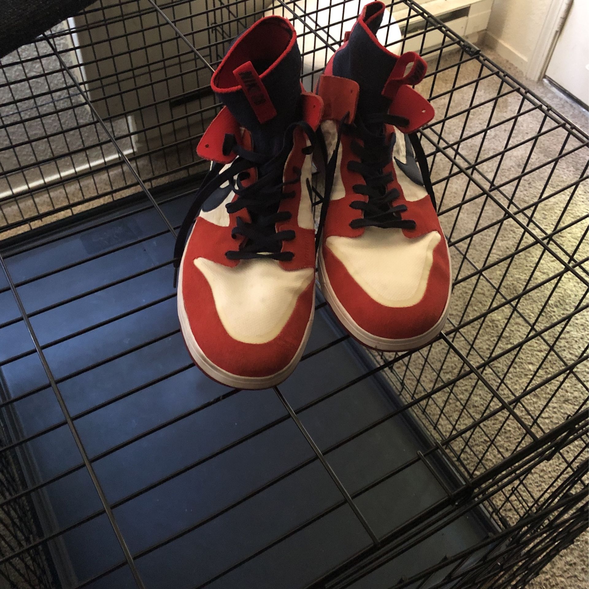 Nike SB Dunk High Elite Red Navy White AMAZING DEAL!!! Nike SB Dunk High Elite Red Navy White AMAZING DEAL!!!