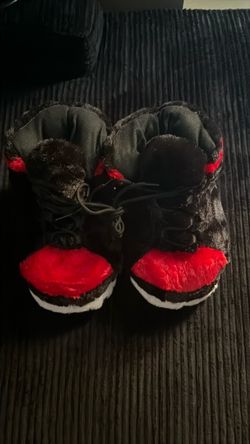 Jordan shoes / slippers