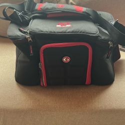 BRAND NEW INNOVATOR 300/500 MEAL PREP MANAGEMENT TOTE BLACK/RED