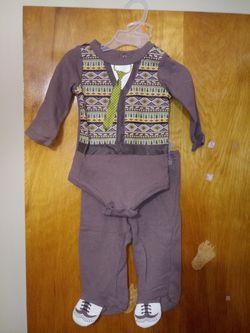 Baby Boy Clothes (Size 9m)