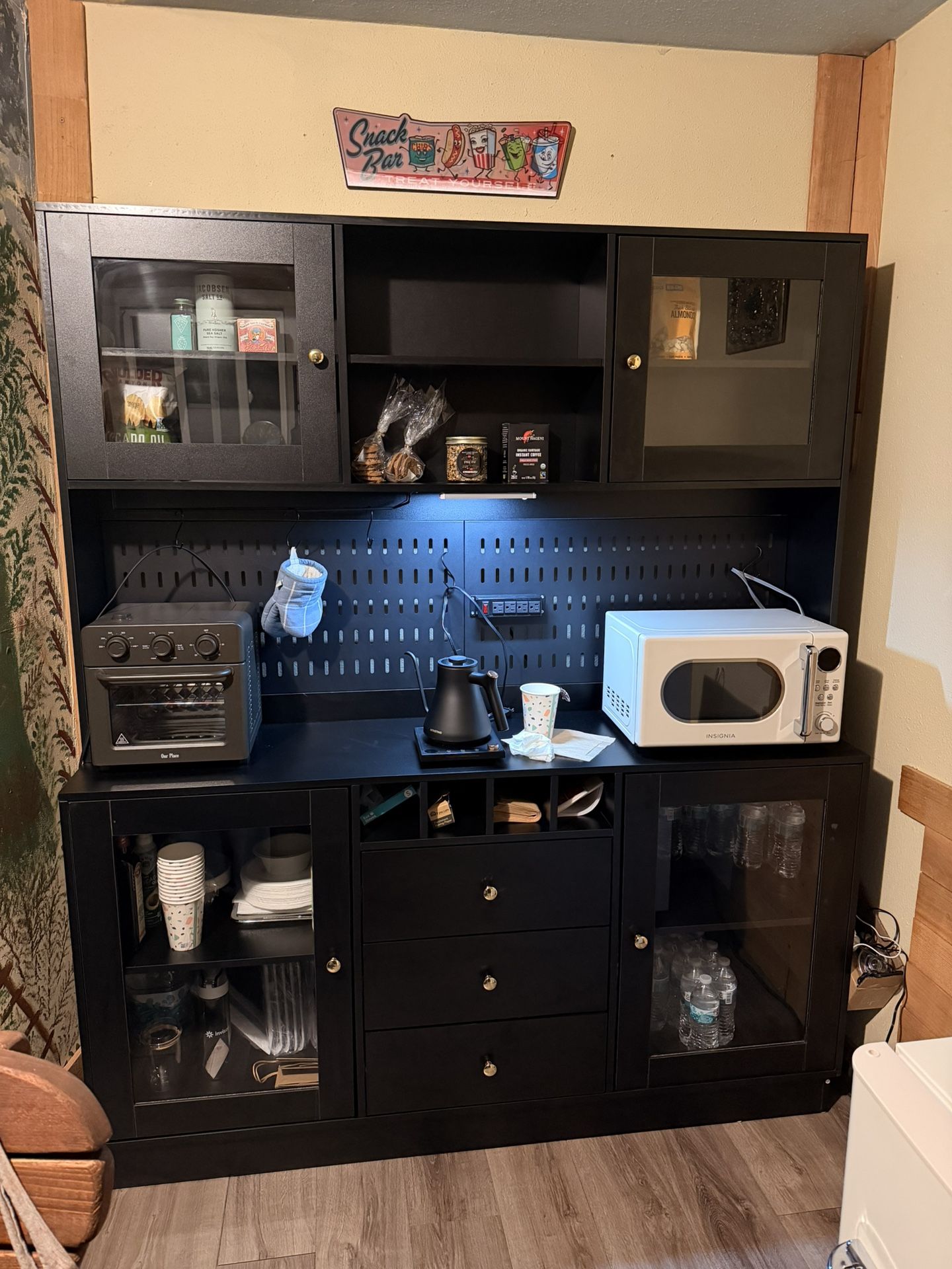 Kitchenette Cabinet
