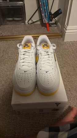 Nike Air Force 1 Low Retro QS Kobe Bryant Lakers Home Size 7.5