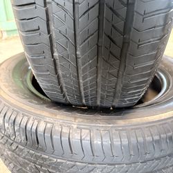2 used tires 245/60/18 BRIDGESTONE DUELER HL