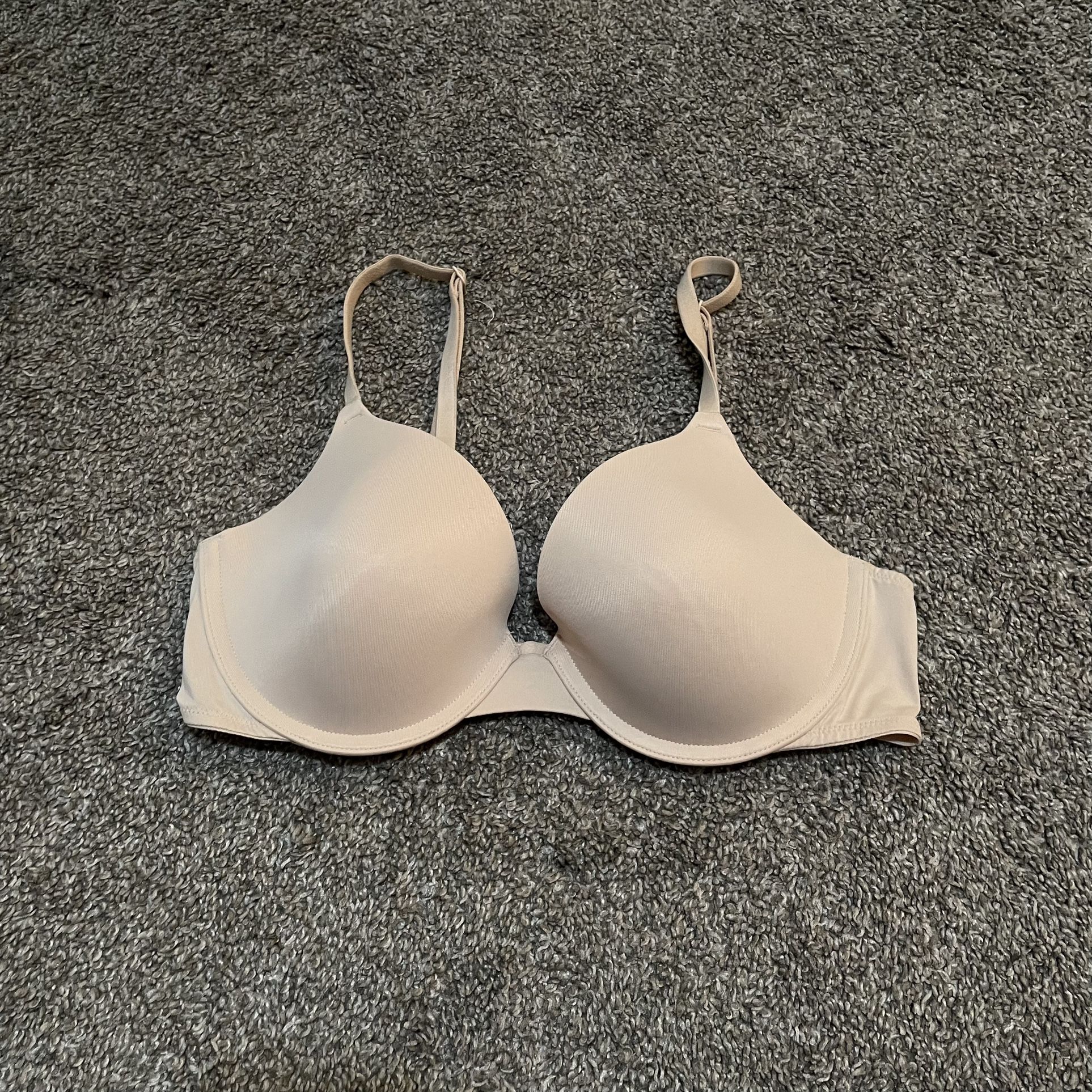 PINK Wear Everywhere T-Shirt Bra Victoria Secret