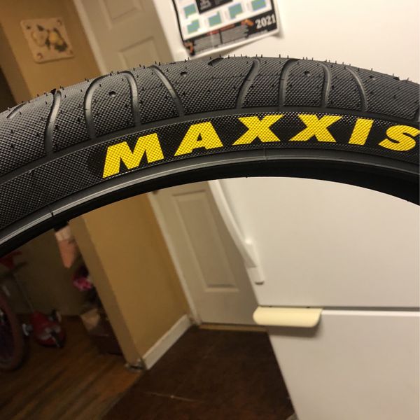 maxxis hookworm 27 5