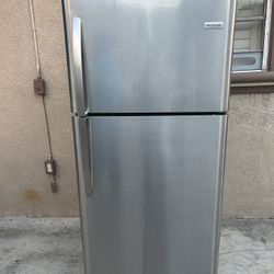 3 MONTHS WARRANTY 30x32x68 FRIGIDAIRE REFRIGERATOR SILVER 20cuft