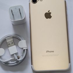 iPhone 7, 128GB, unlocked, works any company sim card any country internationally 