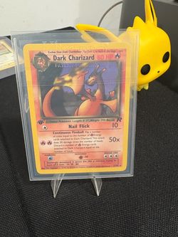 1st Edition Dark Charizard Pokémon Card 21/82 Team Rocket