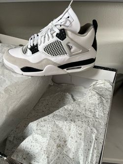 Air Jordan 4 White Grey Black Sneakers