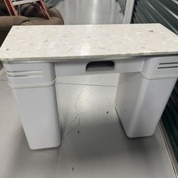 White Stone top nail desk
