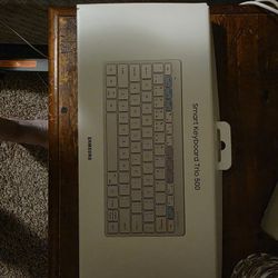 Samsung Trio 500 Bluetooth Keyboard 
