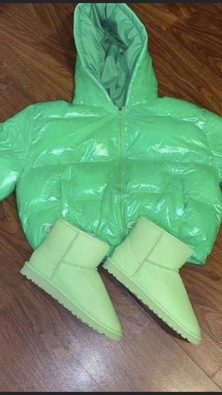 Bubble Coat With Uggs To Match