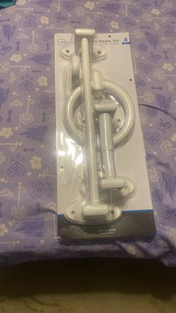 Bath Hardware Set