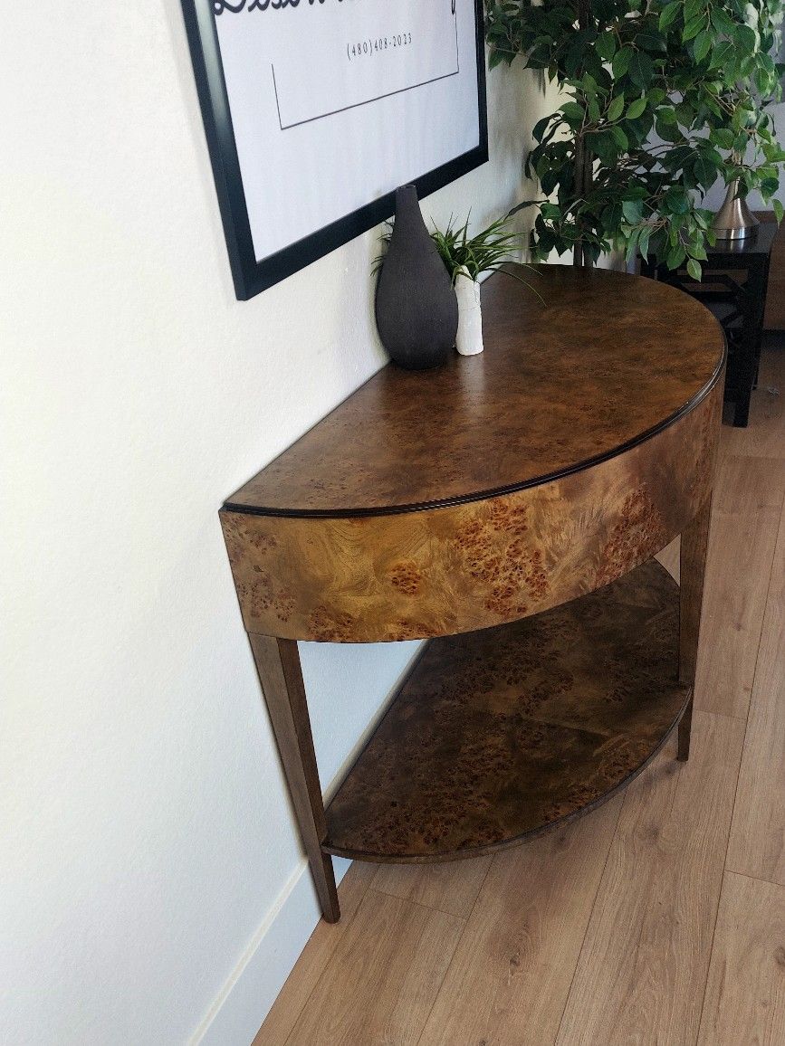 Isla Console Table