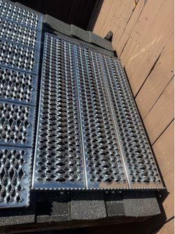 Paccar Deck Plate Two sizes