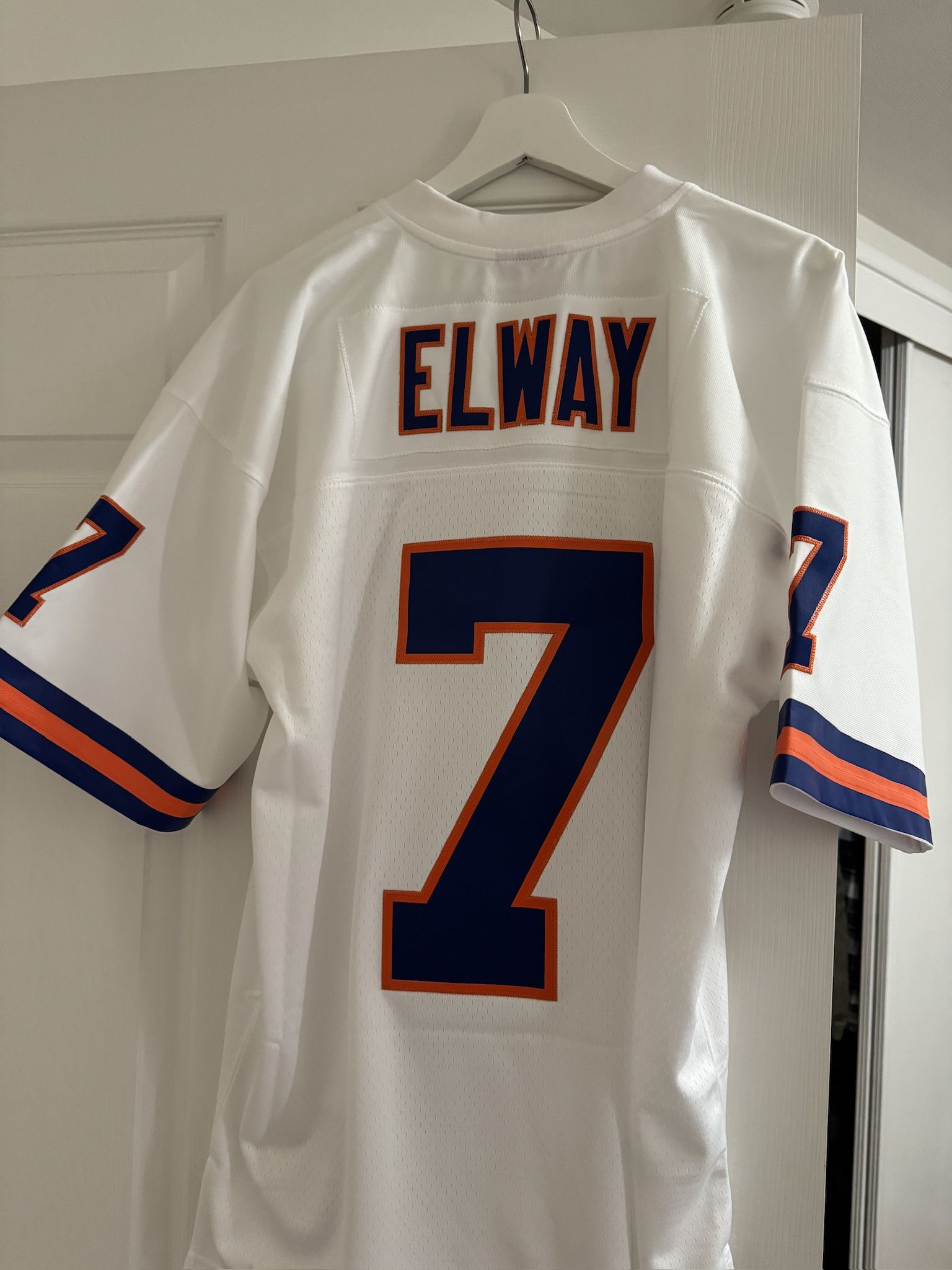 Denver Broncos John Elway Mitchell And Ness Jersey