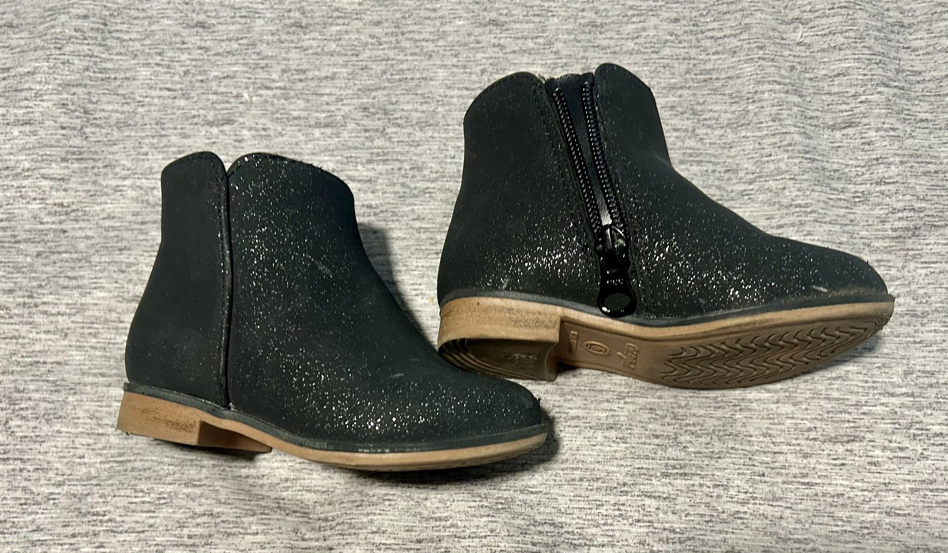 Black Sparkle Cat And Jack Boots Size 6T