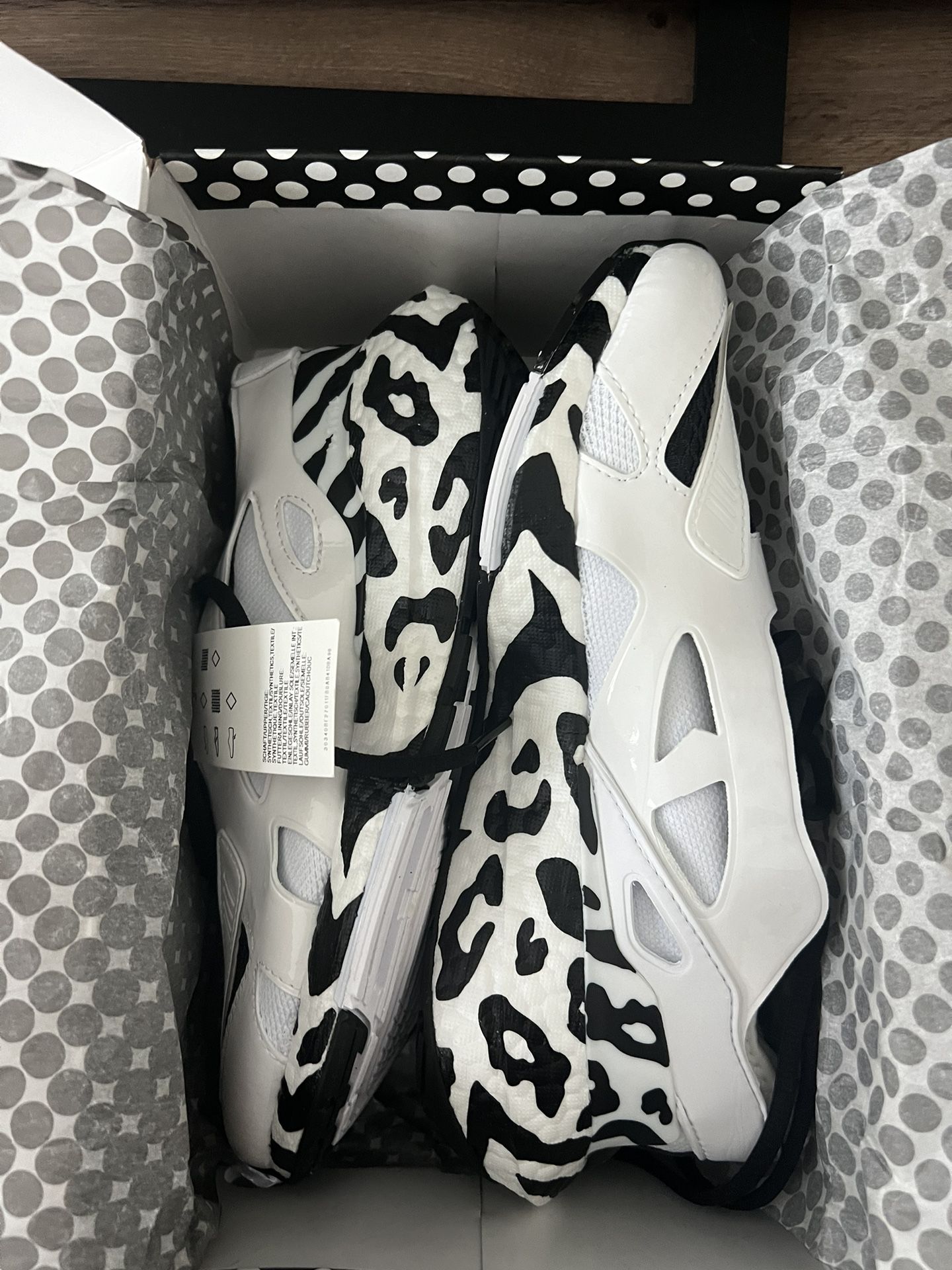 adidas Stella McCartney Ultraboost Running White Zebra Shoes Rare Women Size 7US