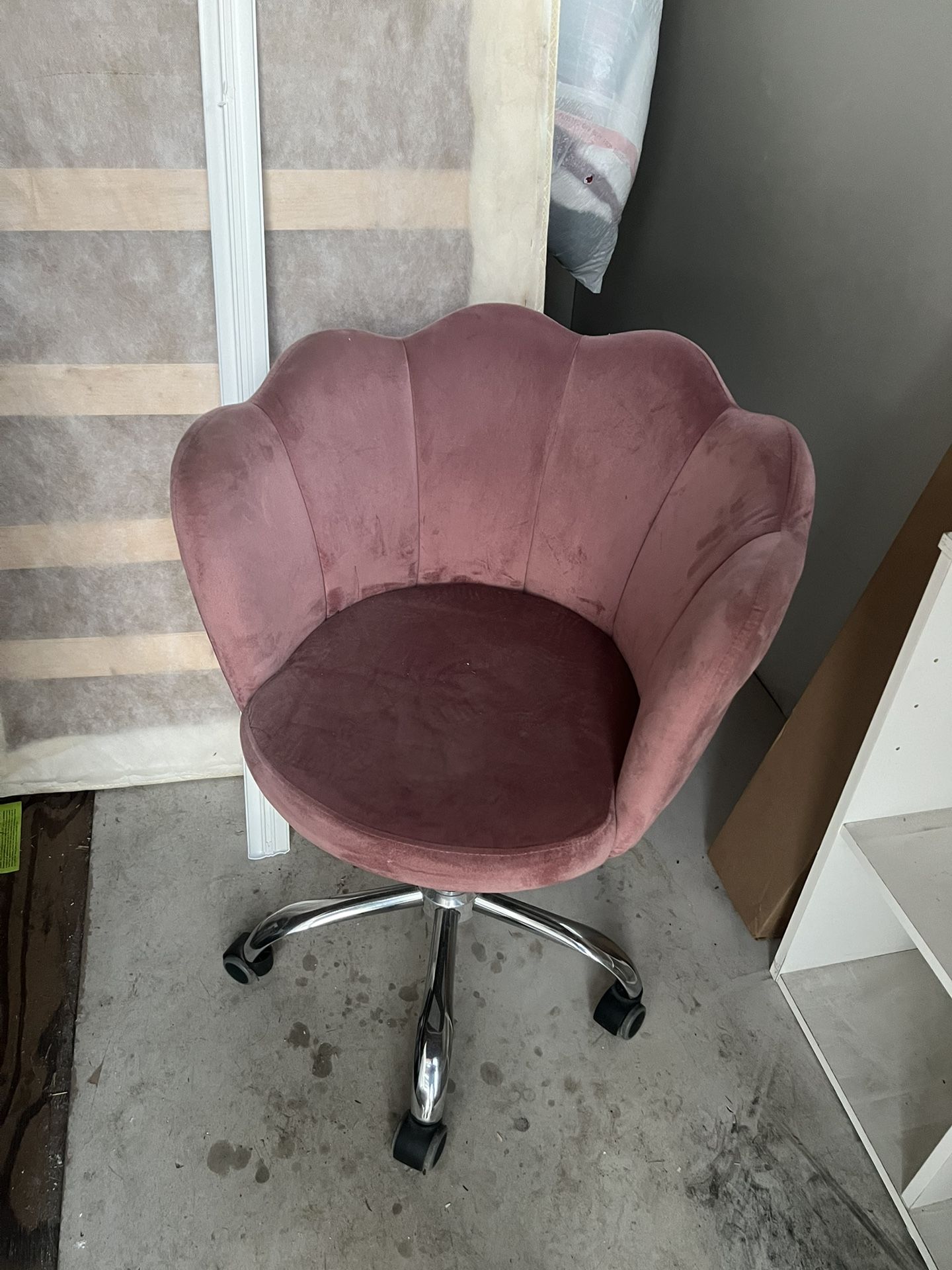 FREE Pink Chair And Shelf