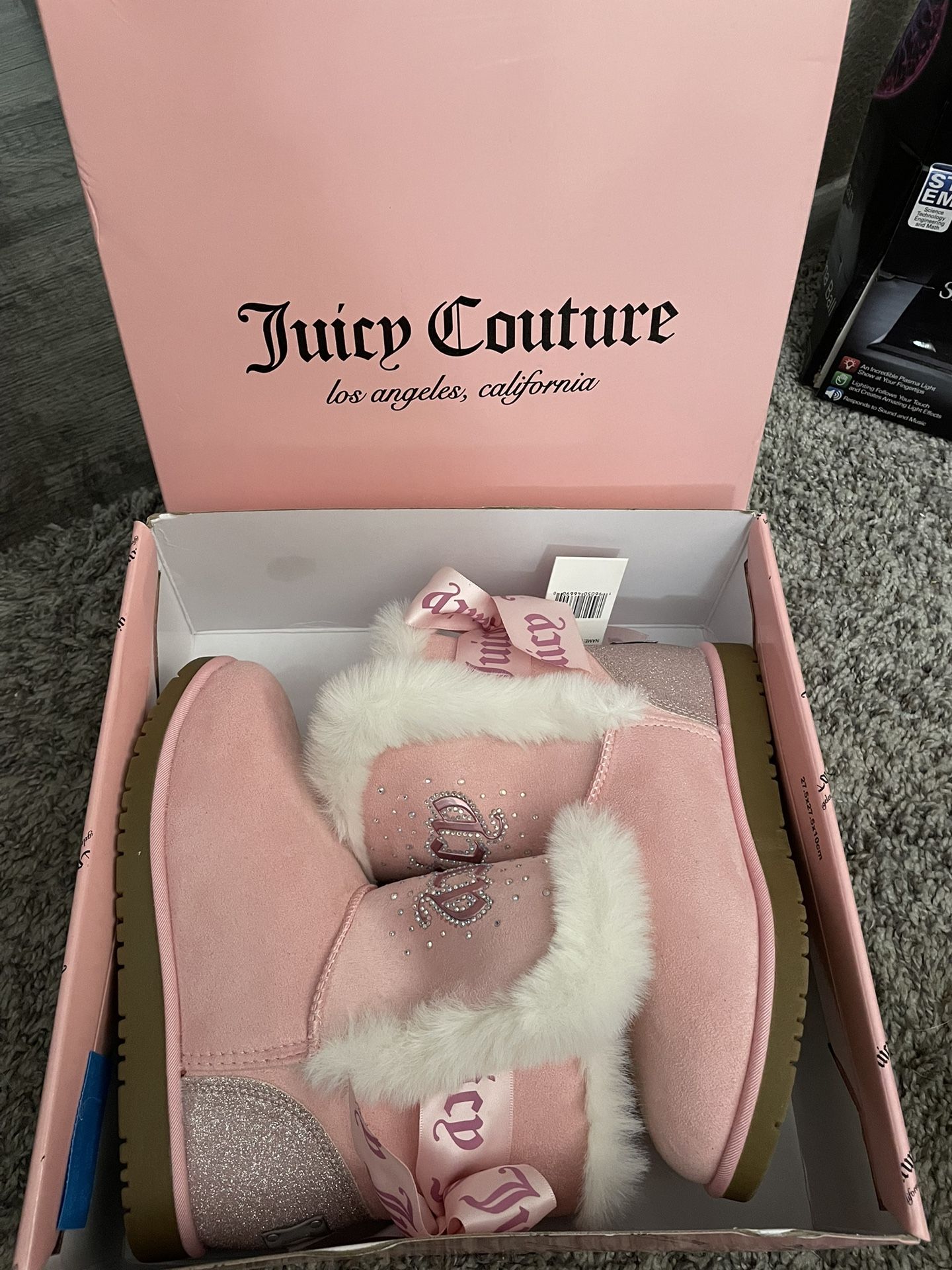 Girls Juicy Couture Boots Pink