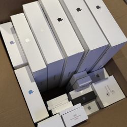 APPLE Product Boxes - (22x - Empty)