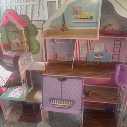 Barbie Dream House