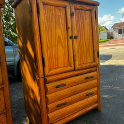 American Signature Cabinet-36”Lx19”Wx54”H