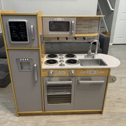 Kids Toy Kitchen