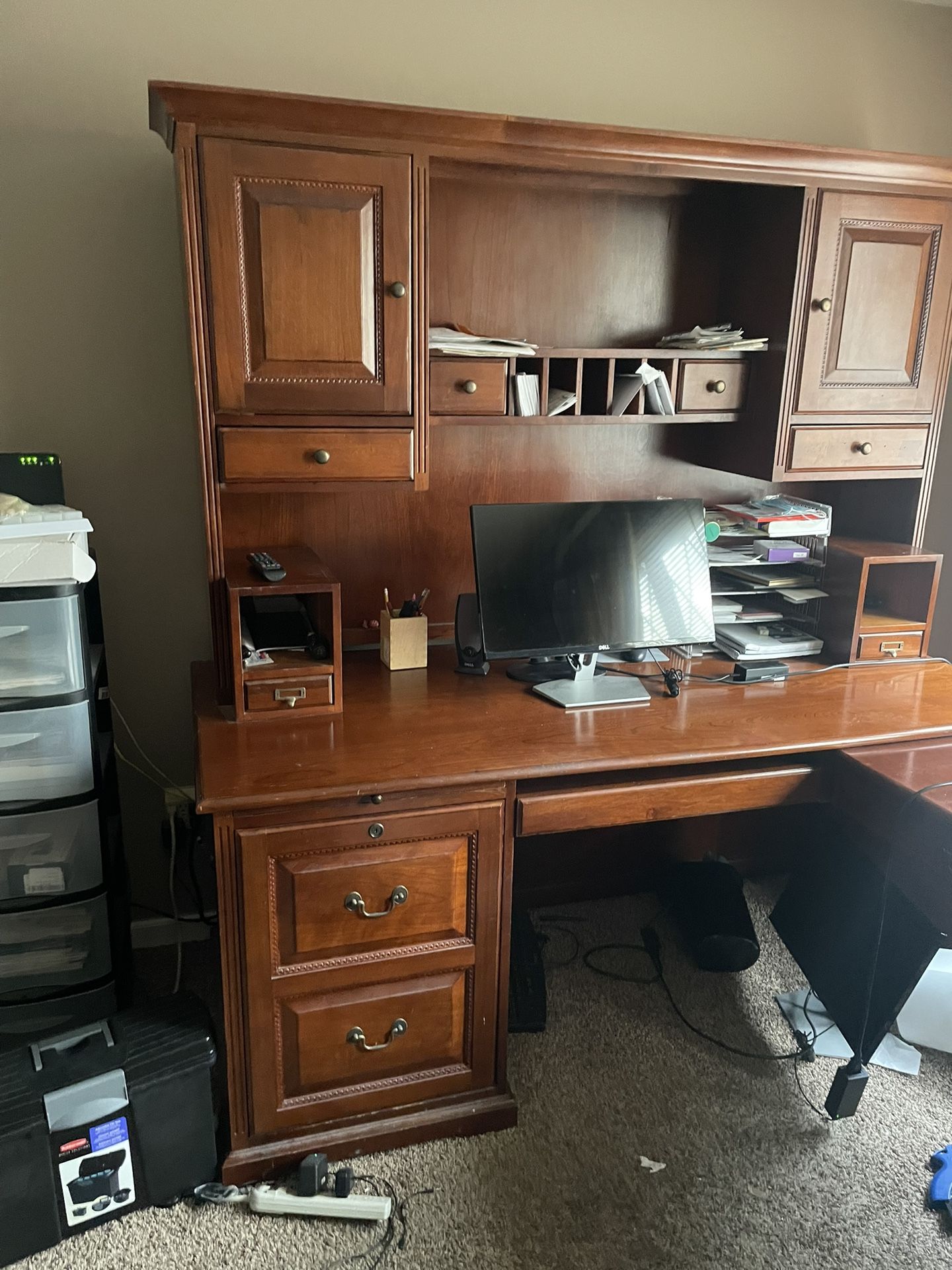 Office Desk