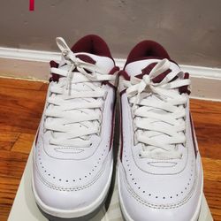 Nike Air Jordan 2 Retro Low( White-Cherrywood Red-Light Steel Grey