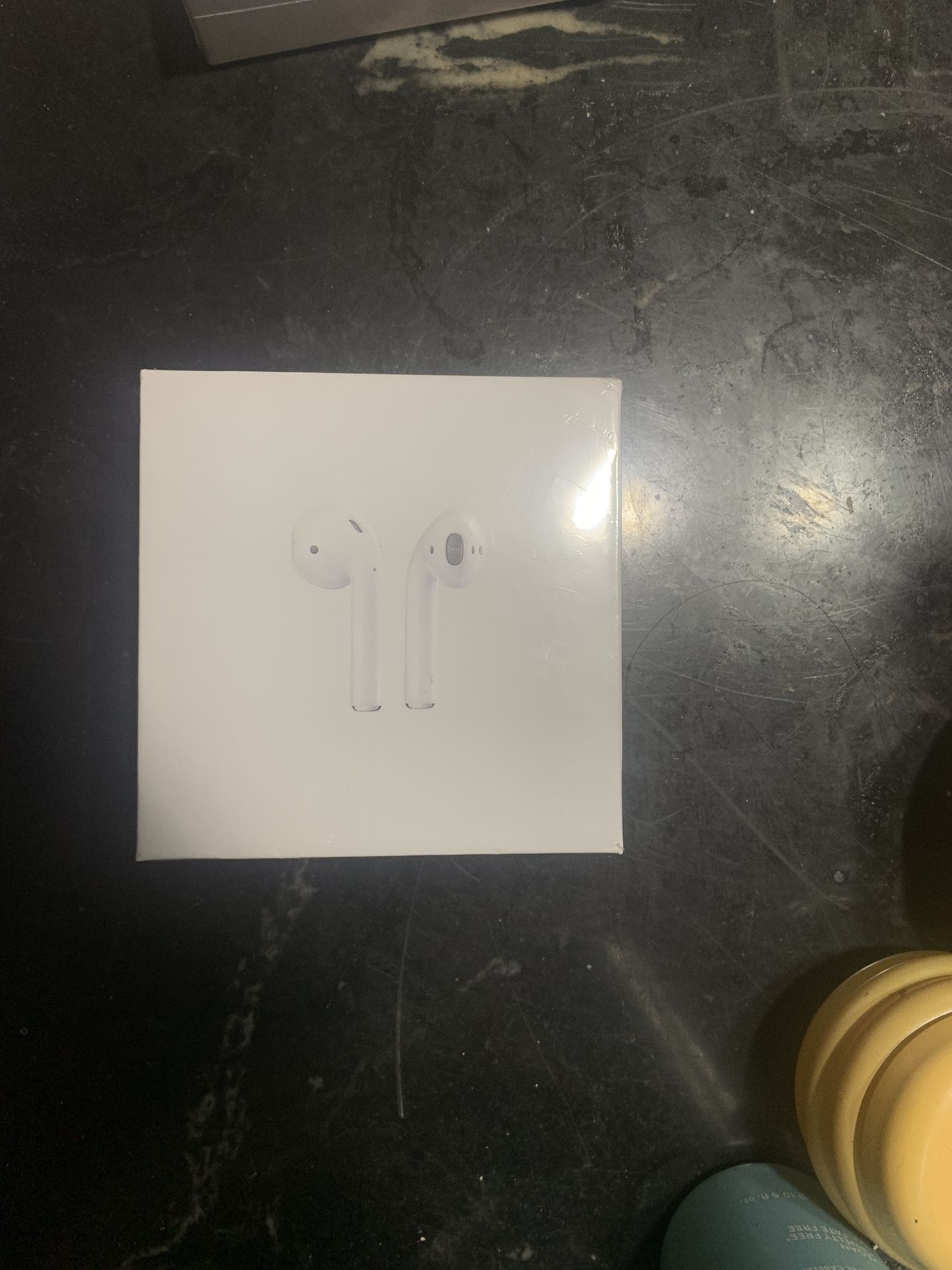 AirPods Gen 2