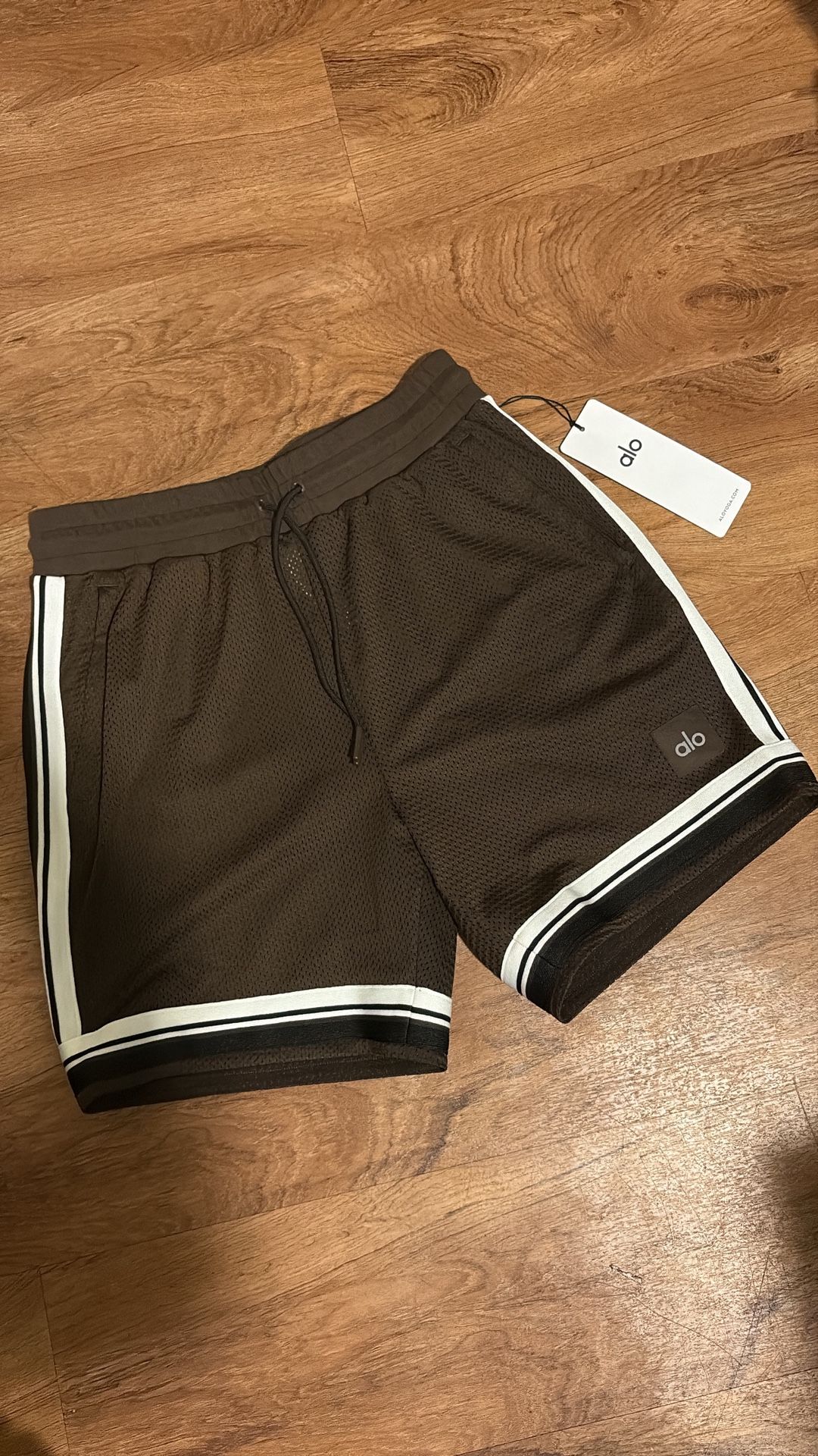 Alo Shorts